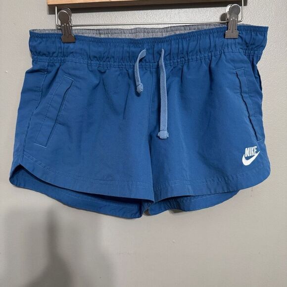 Nike Vintage blue running short size large (12-14) - Picture 1 of 5